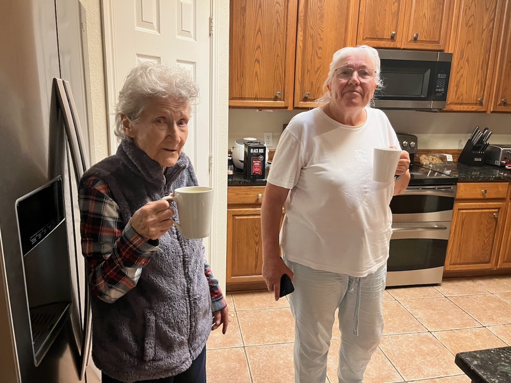 Poso and Jeanette: coffee time!